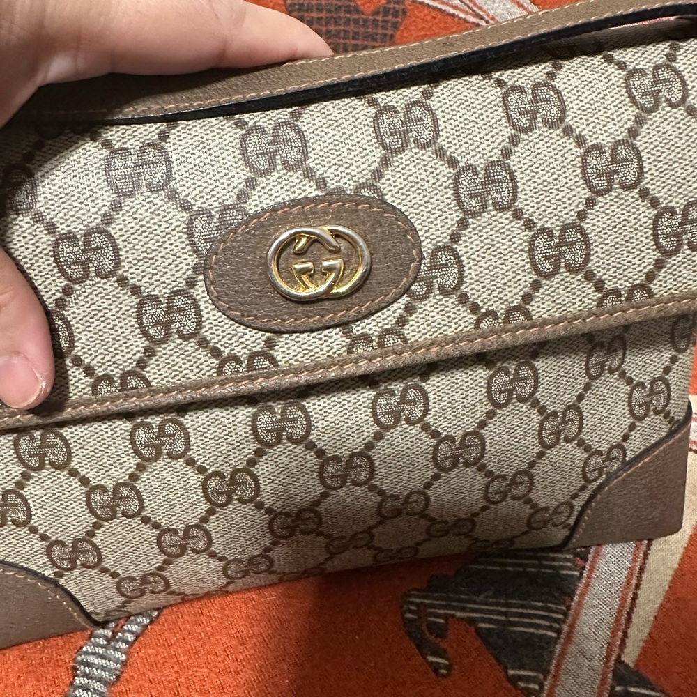 GUCCI ❤️🌟VINTAGE GG SUPREME CROSSBODY BAG ⭐️ - Picture 5 of 11